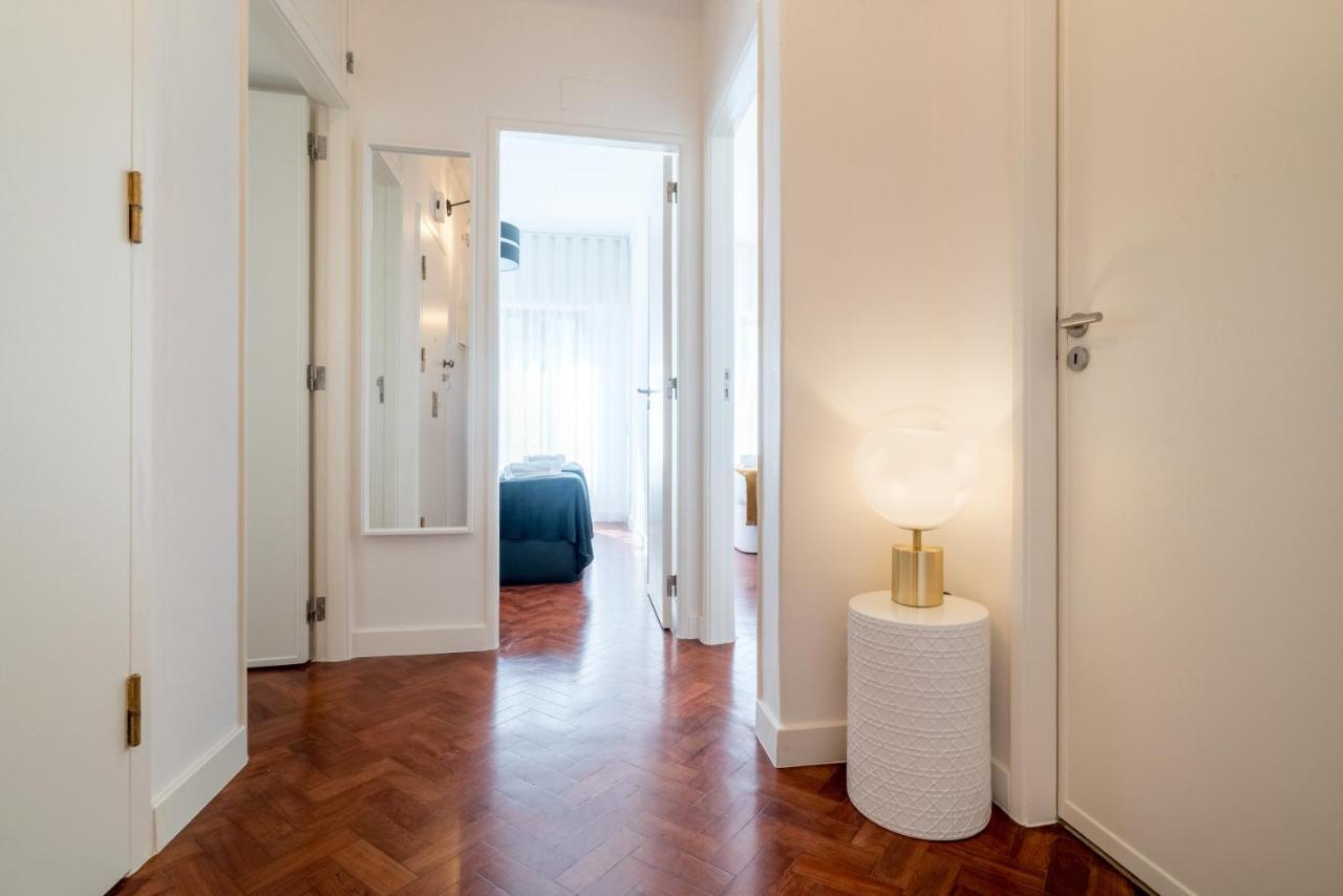 Central Family And Executive Apartment Lisbon Bagian luar foto