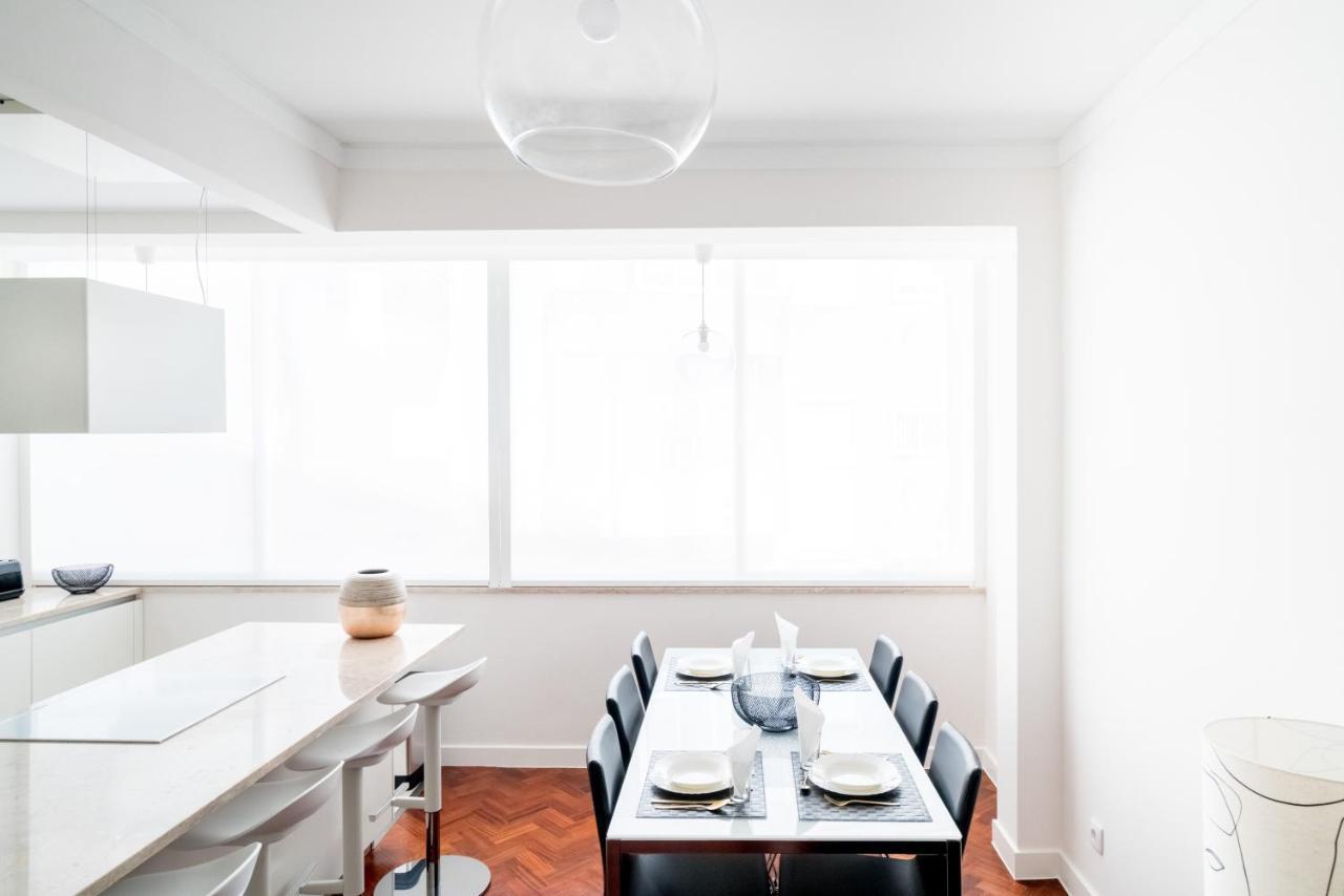 Central Family And Executive Apartment Lisbon Bagian luar foto