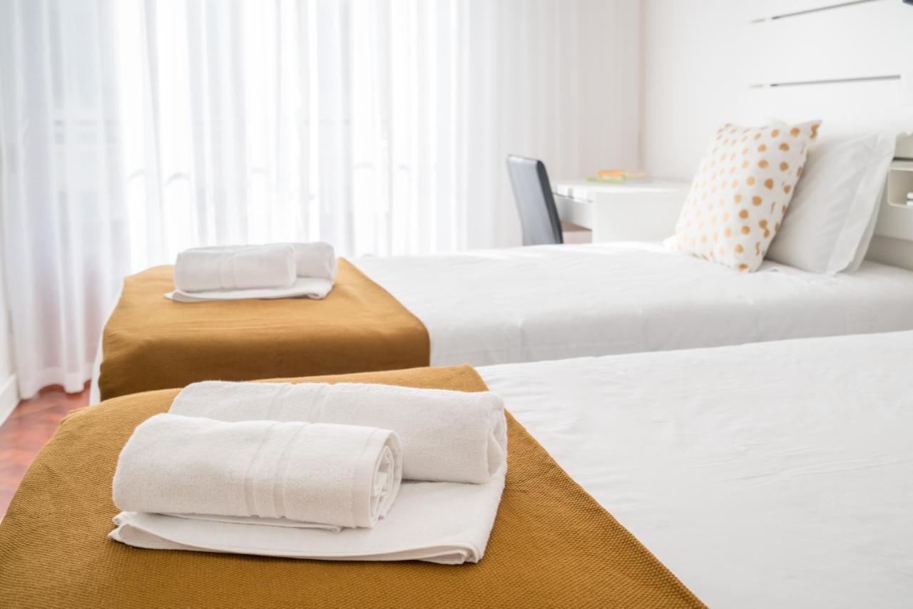 Central Family And Executive Apartment Lisbon Bagian luar foto