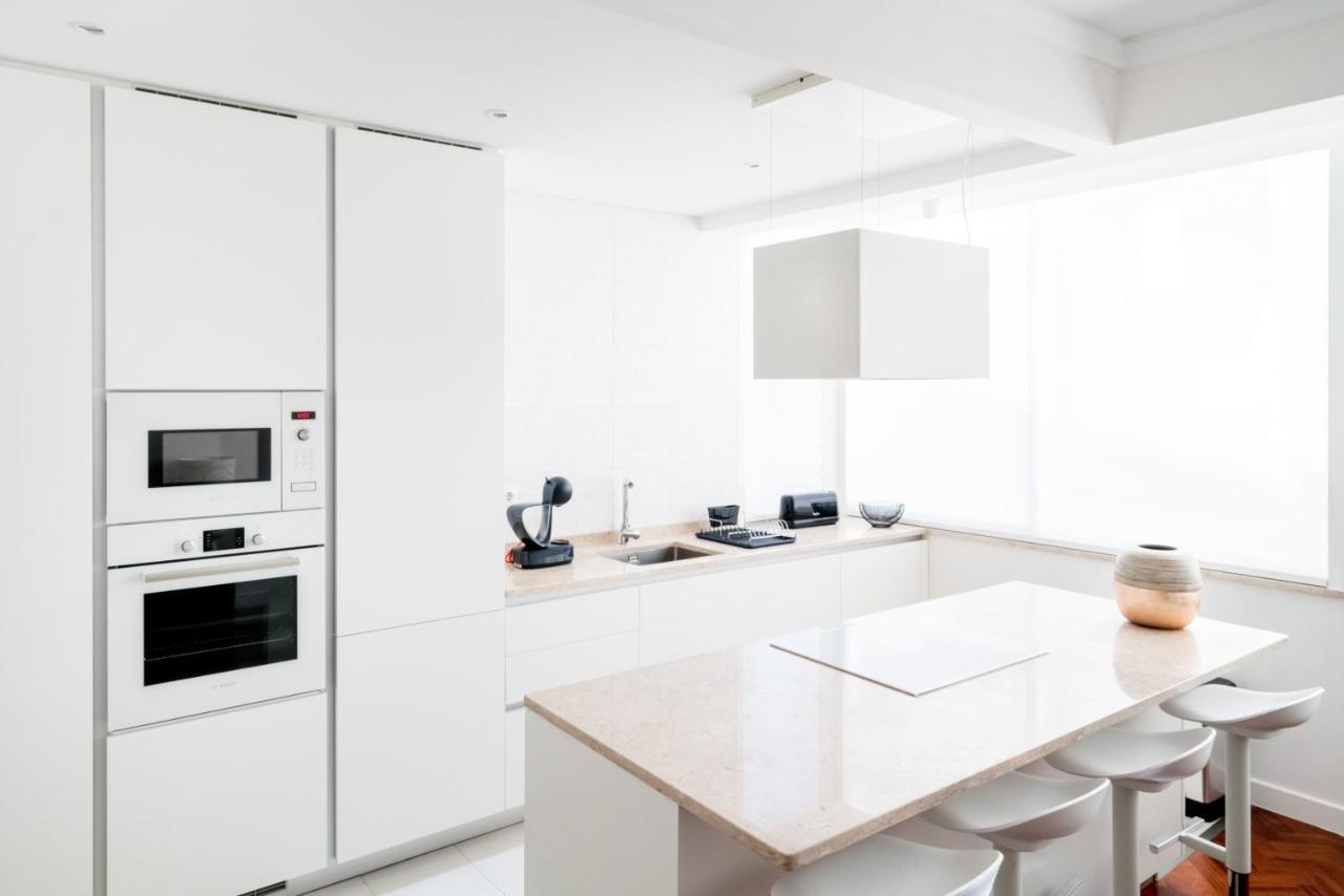 Central Family And Executive Apartment Lisbon Bagian luar foto