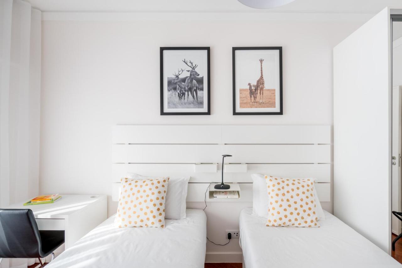 Central Family And Executive Apartment Lisbon Bagian luar foto